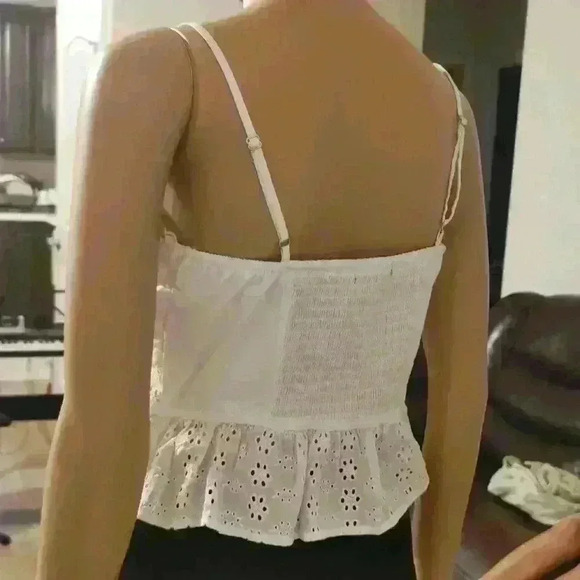 Nwt: Wild Fable White Eyelet Lace Embroidery  Size: S - Picture 2 of 3